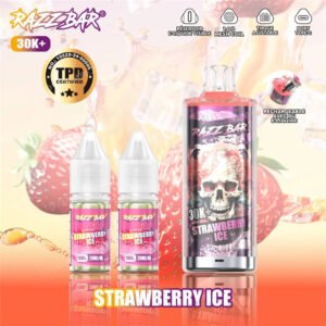 razz bar 30k+ tpd e strawberry ice raffreddati, disposti tra fragole rosse e ghiaccio