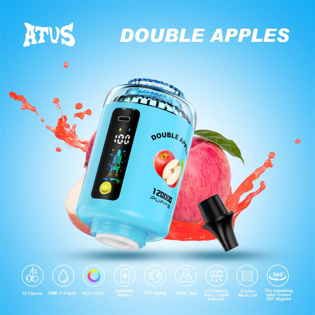 atvs 120000 double apple posés au milieu de pommes rouges et vertes fraîches